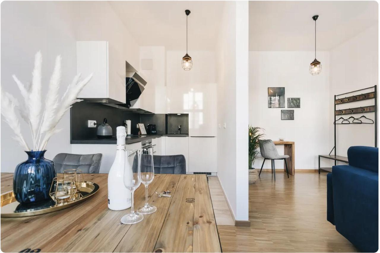 Tip! Zentraler Geht'S Nicht! Premium Apartment In Der Altstadt Dresda Esterno foto